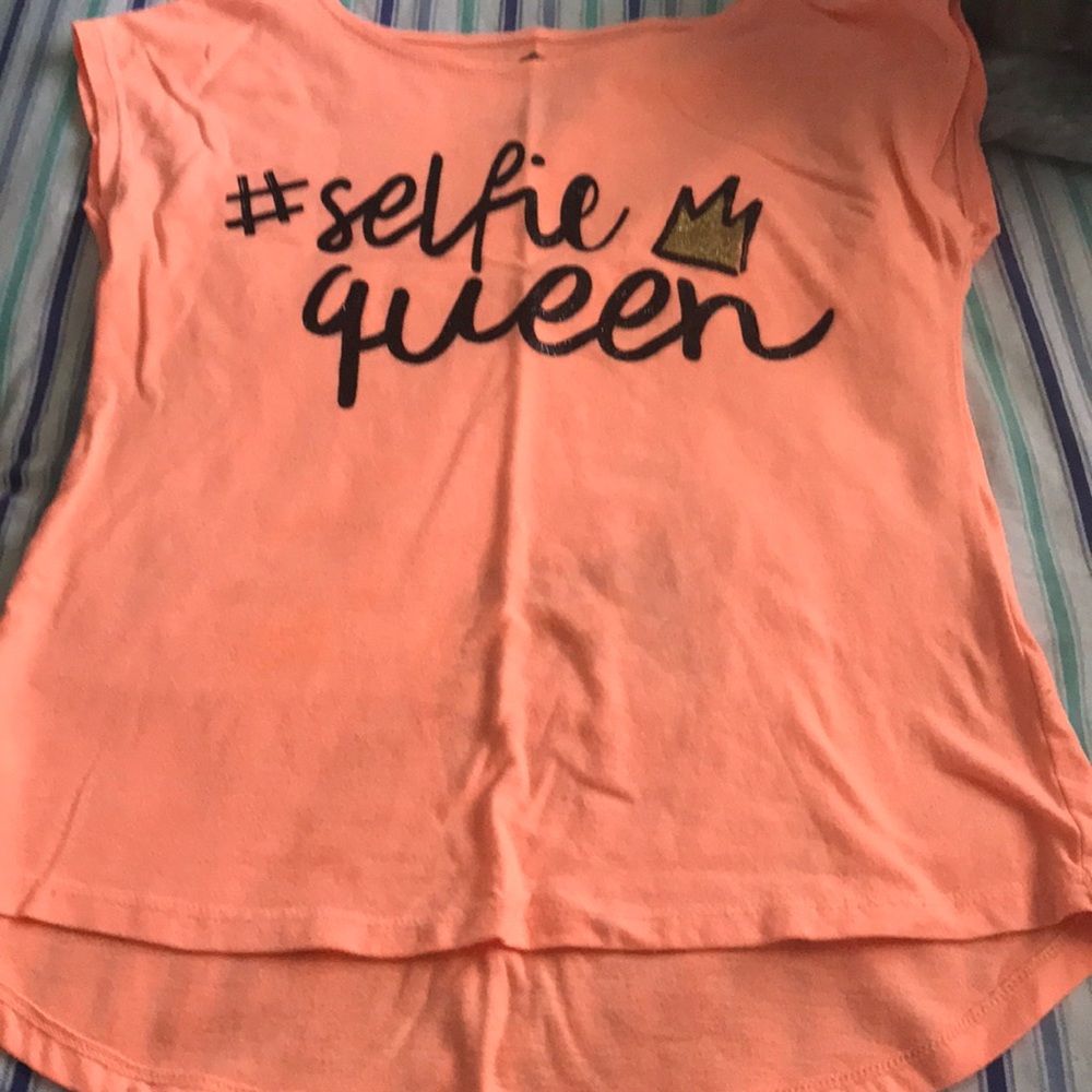 I am selling a T-shirt.